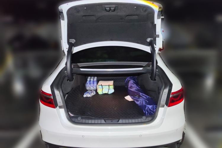 Used Jaguar XFL 2022 XFL 2.0T P250 Two-Wheel-Drive Elite Sport Edition