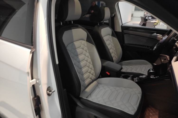 Used Volkswagen Tayron 2024 330TSI Two-Wheel Drive Luxury Plus Advanced Version