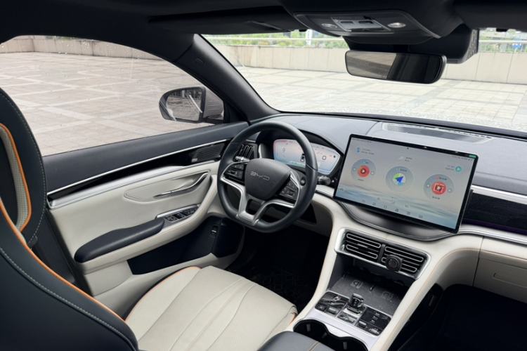 Used BYD Song PLUS New Energy 2023 Champion Edition EV 605KM Flagship PLUS Interior 10