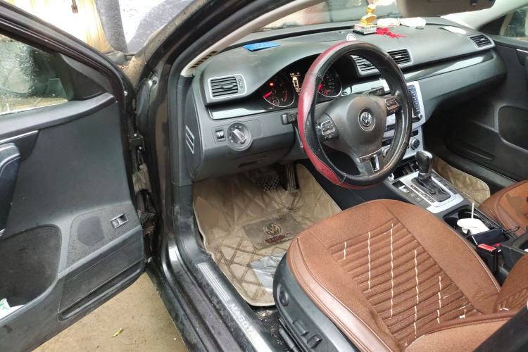 Used Volkswagen Magotan 2012 Revised 1.8TSI Luxury Version Driver Seat