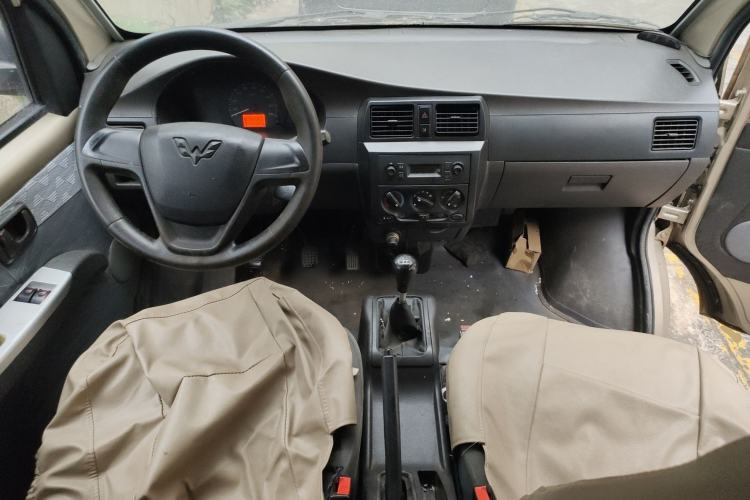 Used Wuling Rongguang 2019 1.5L Extended Basic Version
