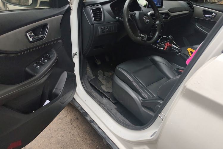 Used Dongfeng Fengon S560 2019 1.8L Manual Urban Model Driver Seat