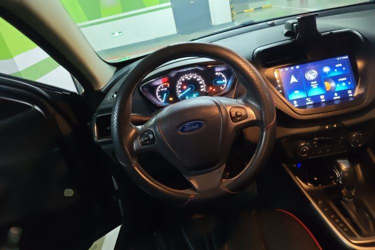 Used Ford Escort 2017 Happiness Edition 1.5L Automatic Fashion Version