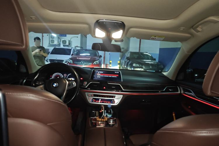 Used BMW 7 Series 2018 730Li Leading Model Excellence Package