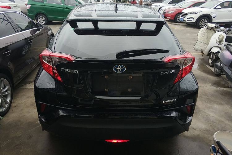 Used Toyota C-HR 2021 Dual-Motor 2.0L E-CVT Comfort Edition