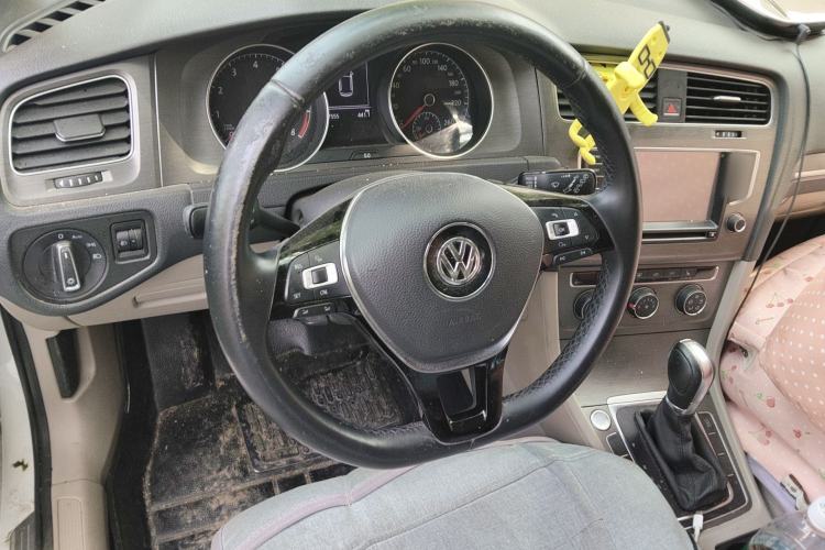 Used Volkswagen Golf 2014 1.4TSI Automatic Comfort Model
