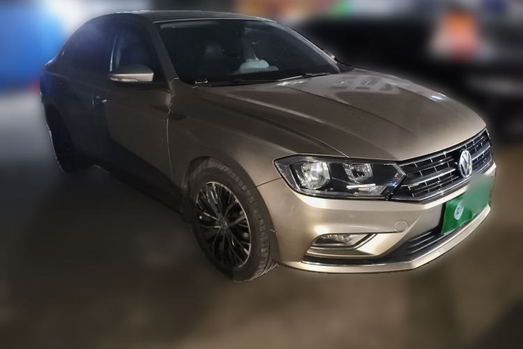 Used Volkswagen Bora 2016 230TSI DSG Luxury Version
