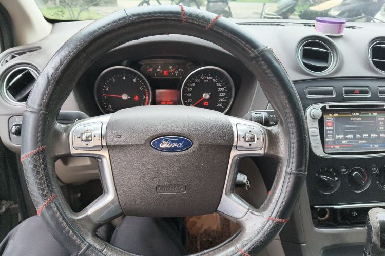 Used Ford Mondeo 2013 2.3L Fashion Edition Steering Wheel