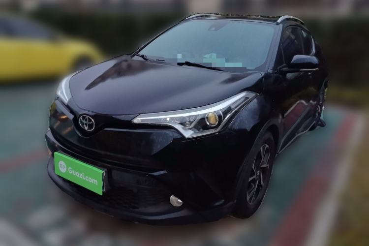 Used Toyota C-HR 2018 2.0L Leading with Sunroof China V Standard