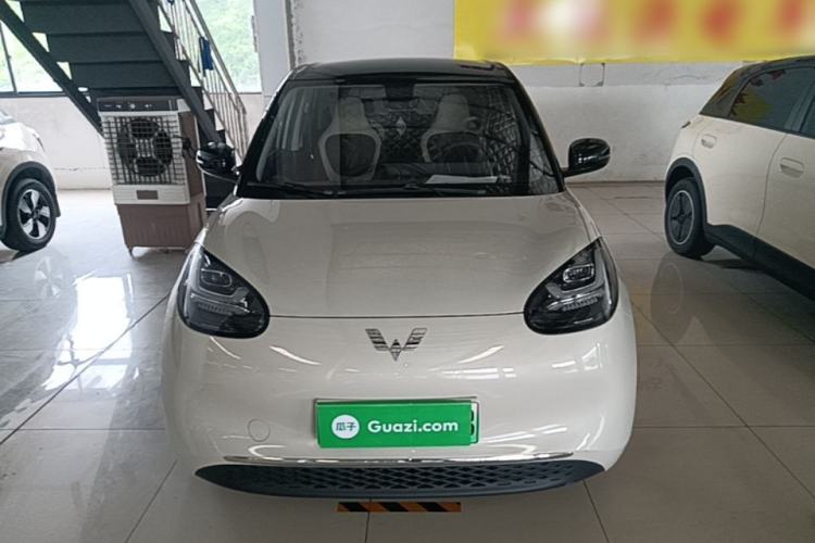 Used Wuling Bingo 2023 410 km Lingxi Deluxe Edition Front