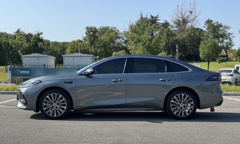 Geely Galaxy A7 2026 Model EM-i 235 km Starship Edition — снимка 16