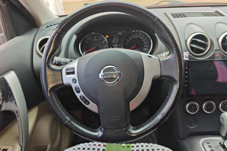 Used Nissan Qashqai 2011 2.0 XV Lea CVT 2WD
