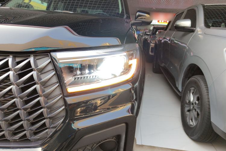 Used Great Wall Poer 2024 2.4T Commercial Version Automatic Diesel Two-Wheel Drive Elite Edition
