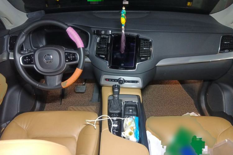Used Volvo XC90 2015 T6 Zhiyi Edition 7-Seater
