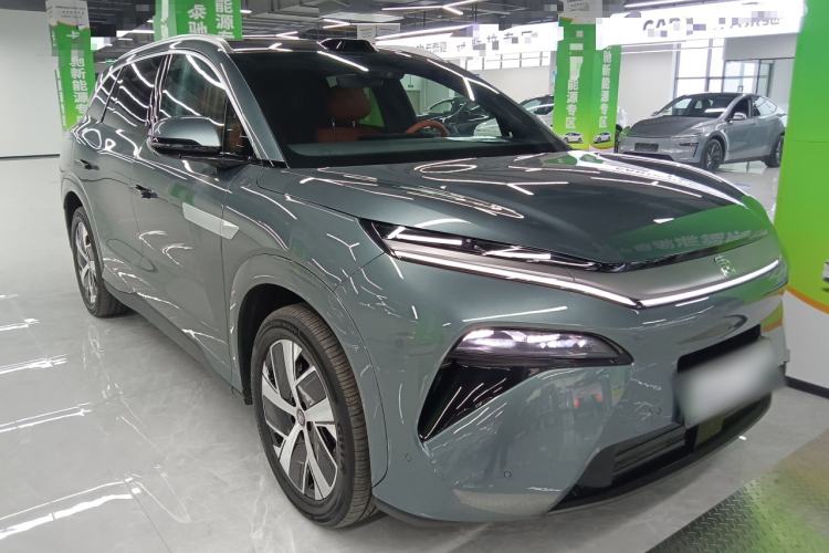 Used BYD Tang L 2025 DM 200KM Four-Wheel Drive LiDAR Flagship Model Front Right 45 Deg