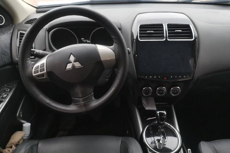 Used Mitsubishi ASX 2018 2.0L CVT Two-Wheel Drive Deluxe Edition
