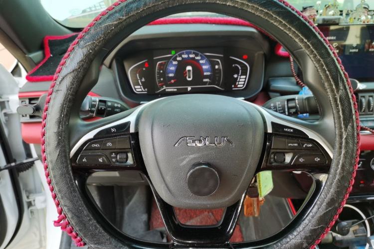 Used Dongfeng Aeolus Yixuan 2022 230T Automatic Adaptive-Beam Knight Edition
