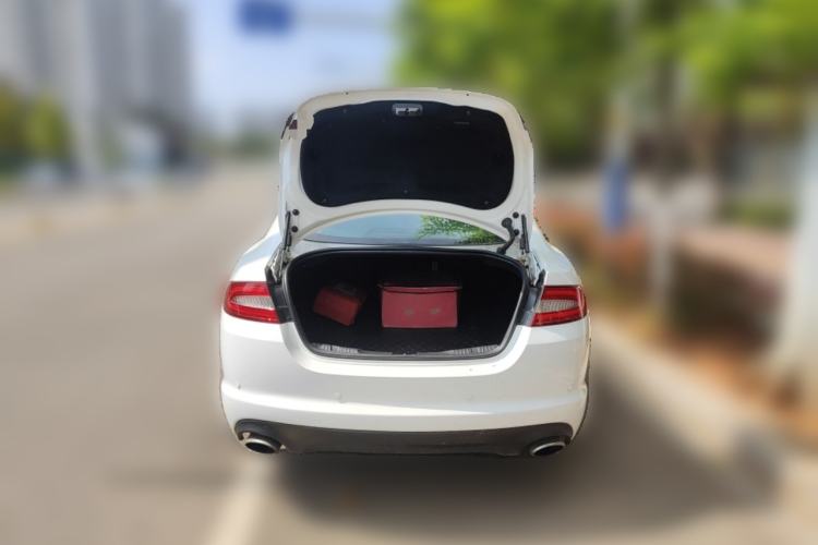 Used Jaguar XF 2015 XF 2.0T Luxury Edition
