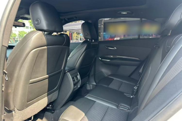 Used Cadillac XT4 2018 28T Two-Wheel Drive Tech Version