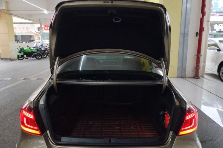 Used Volkswagen FAW-Volkswagen CC 2016 1.8TSI Luxury Model