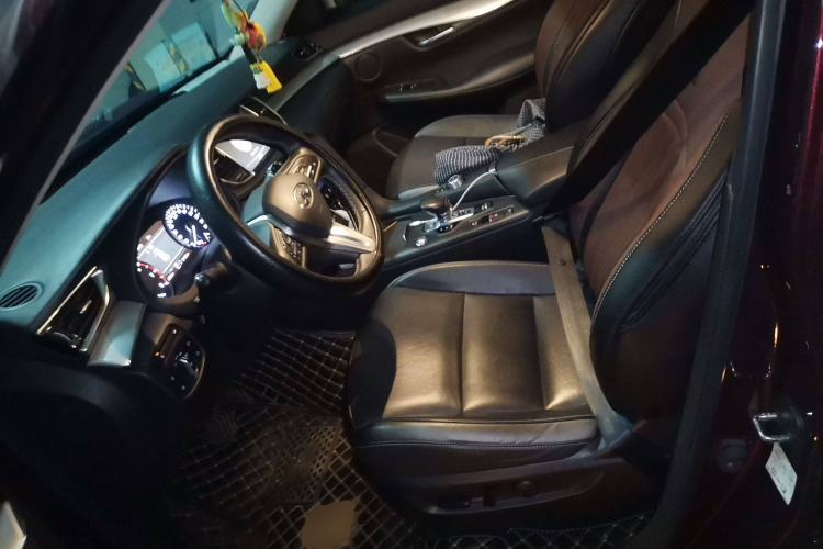 Used Infiniti QX50 2018 2.0T Two-Wheel Drive Fashion Edition Left Front Seat