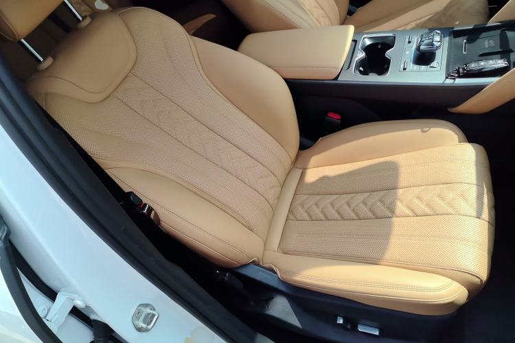 Used BYD Song L DM-i 2025 Intelligent Driving Version 160 km Beyond-Range Type
