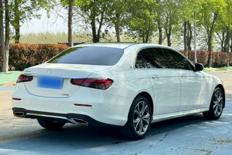 Used Mercedes-Benz E-Class 2021 E 300 L Sporty and Stylish Model Exterior 4