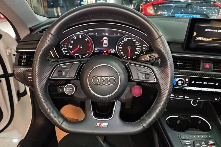 Used Audi A5 2017 Coupe 40 TFSI Fashion Model