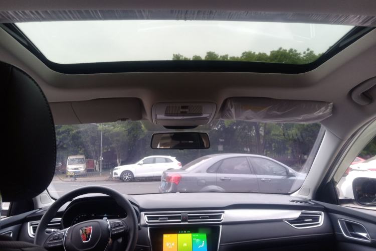 Used Roewe i5 2020 1.5L Automatic 4G Connect Luxury Flagship Edition