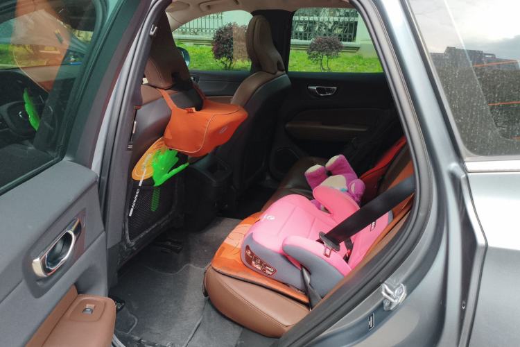 Used Volvo XC60 2019 T5 4x4 Zhiyuan Edition China VI Standard