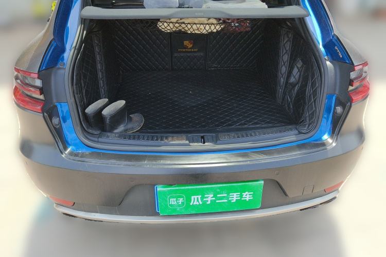 Used Porsche Macan 2017 Macan 2.0T Trunk