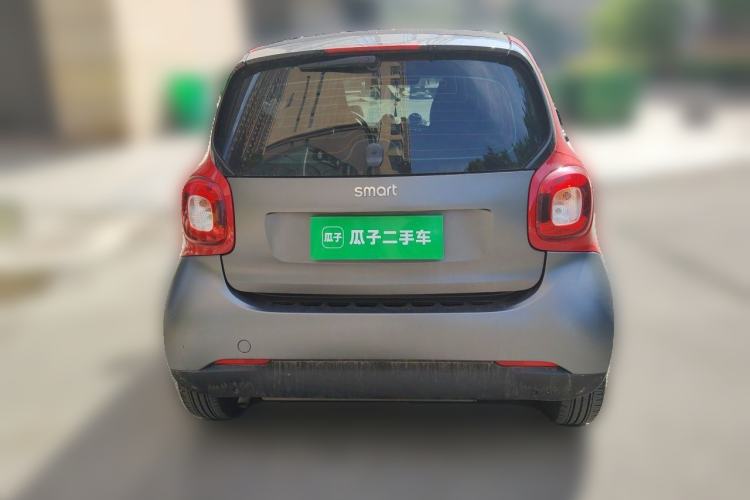 Used smart fortwo 2018 1.0L 52kW Hardtop Dynamic Version China V
