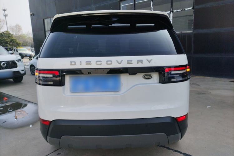 Used Land Rover Discovery 2018 2.0T SE
