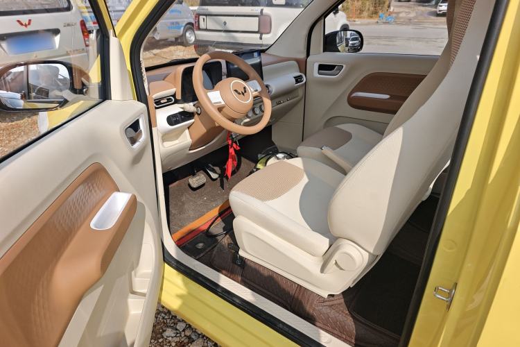 Used Wuling Hongguang MINIEV 2024 3rd Generation 215km Youth Edition