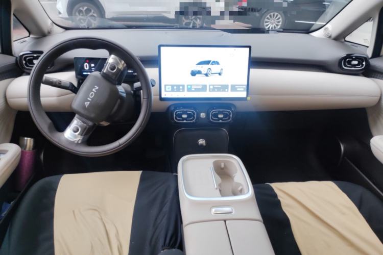 Used AION UT Super 2026 Model: Standard Edition Center Console