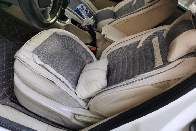 Used Chery Arrizo 7 2015 1.6L Manual Zhi Ling Edition
