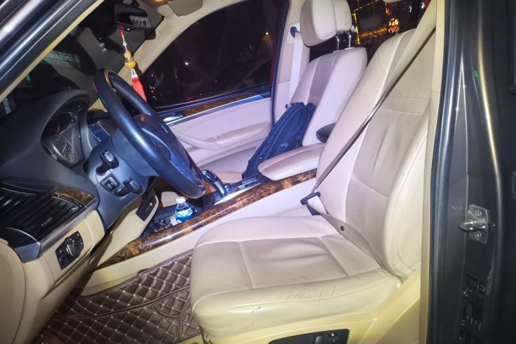 Used BMW X5 2011 xDrive35i Leading Model
