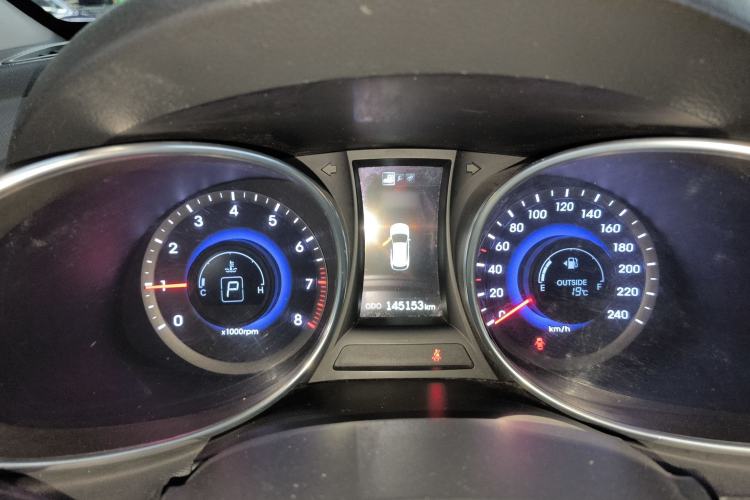 Used Hyundai Santa Fe 2013 2.4L Automatic 4x4 Comfort Edition