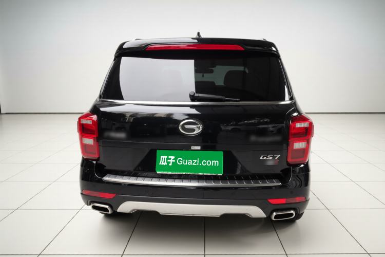 Used GAC Trumpchi GS7 2017 320T Two-Wheel-Drive Luxury Smart Connectivity Model
