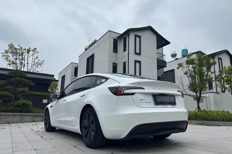 Used Tesla Model 3 2023 Rear-Wheel-Drive Version
