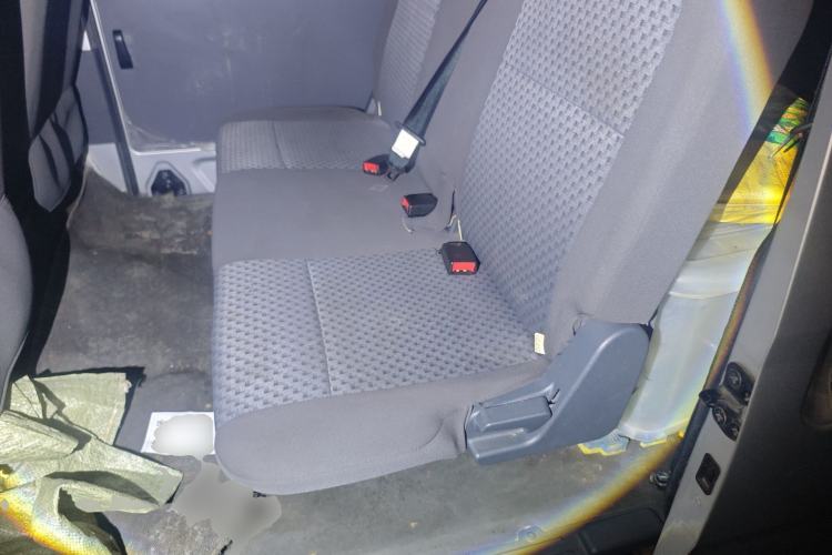 Used Wuling Zhiguang 2015 1.2L Practical LS-I Model
