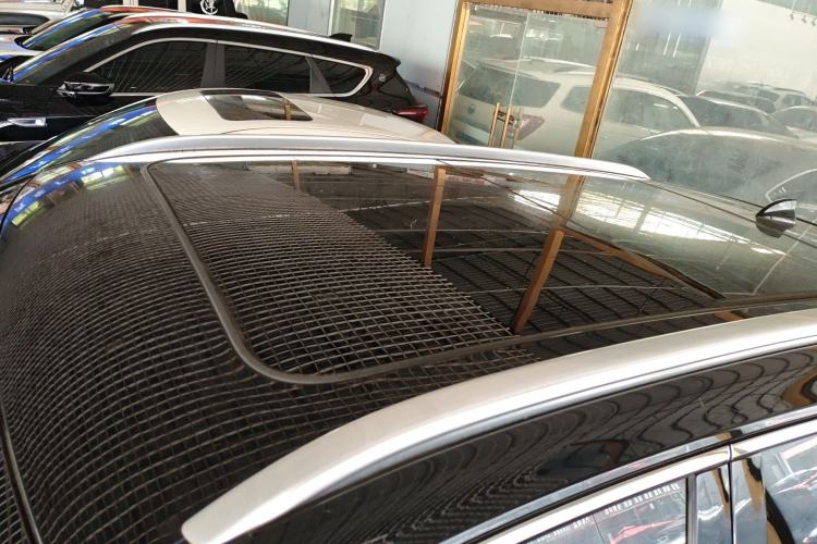 Used Hongqi HS5 2022 Revised Version 2.0T Smart Connect Flagship Edition
