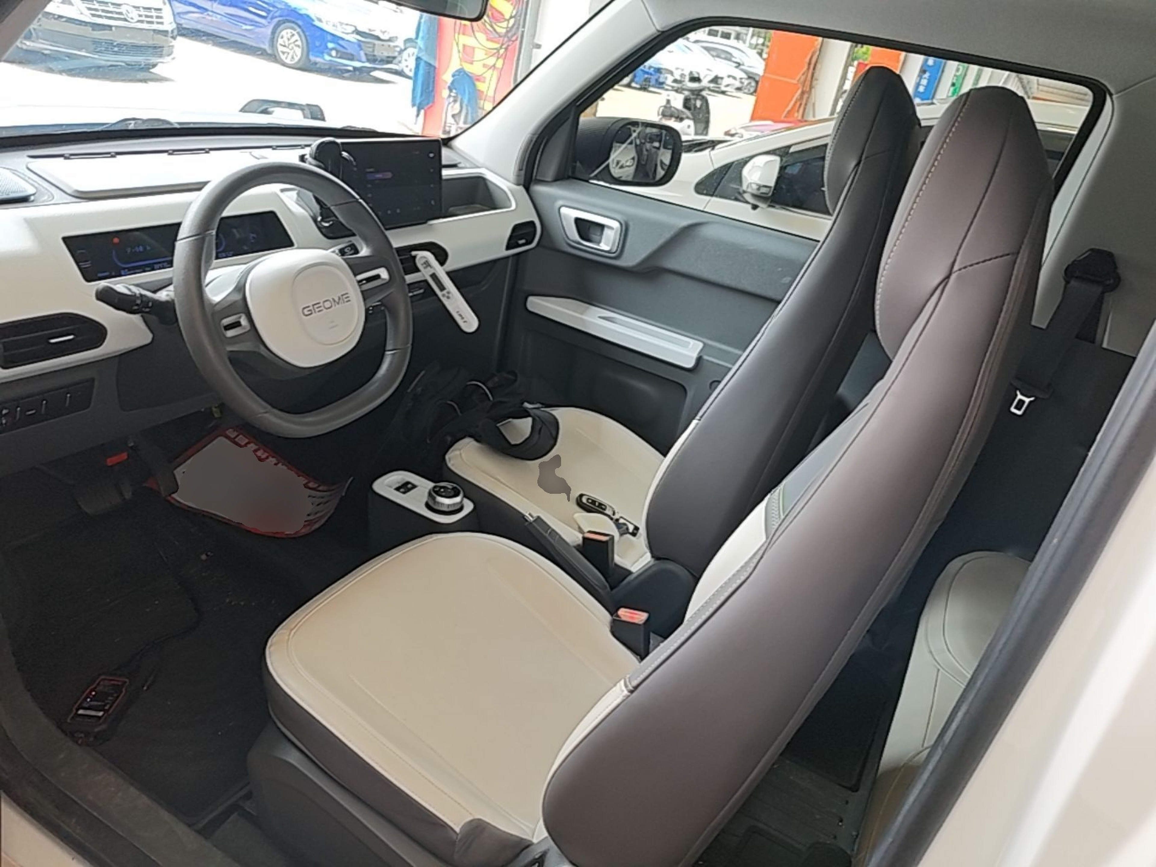 Interior delantero