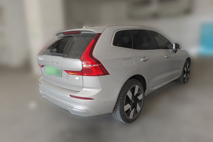 Used Volvo XC60 New Energy 2024 T8 Plug-in Hybrid Long-Range All-Wheel Drive Smart Luxury Edition Rear Right 45 Deg