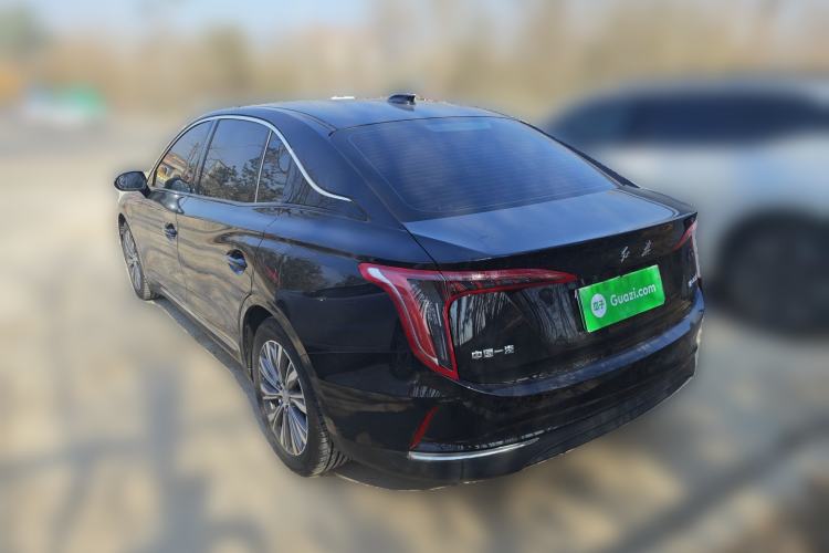 Used Hongqi E-QM5 2022 431 km Charge & Enjoy Edition
