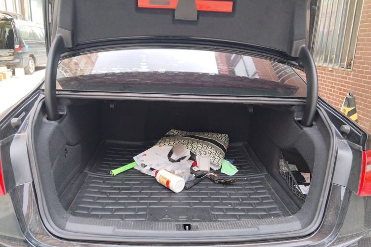 Used Audi A6L 2015 TFSI Millionth Anniversary Intelligent Model Trunk