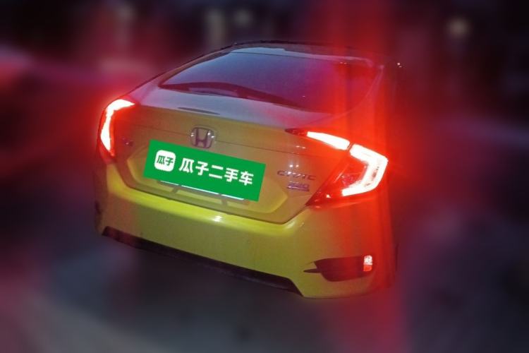 Used Honda Civic 2019 220TURBO CVT Dynamic Edition China V Rear Right 45 Deg