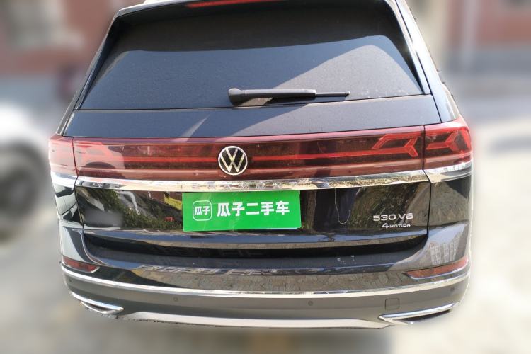 Used Volkswagen Teramont 2024 530 V6 All-Wheel-Drive Dragon Edition Rear