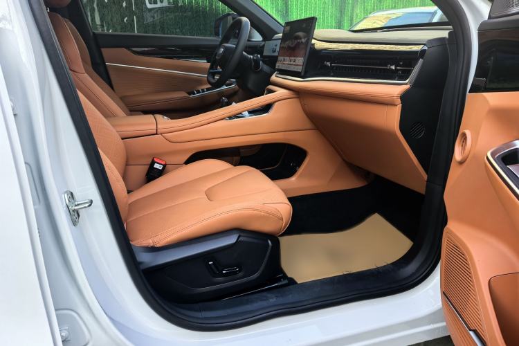 Used Geely Auto Emgrand X7 Sport 2026 Model 1.5TD Beloved