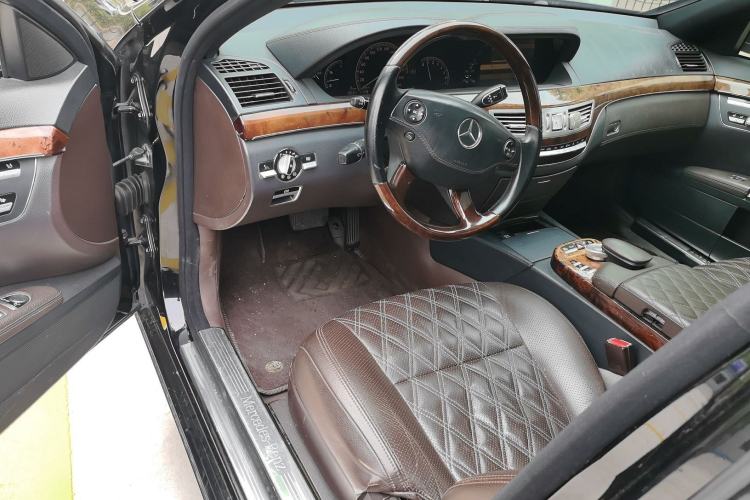 Used Mercedes-Benz S-Class 